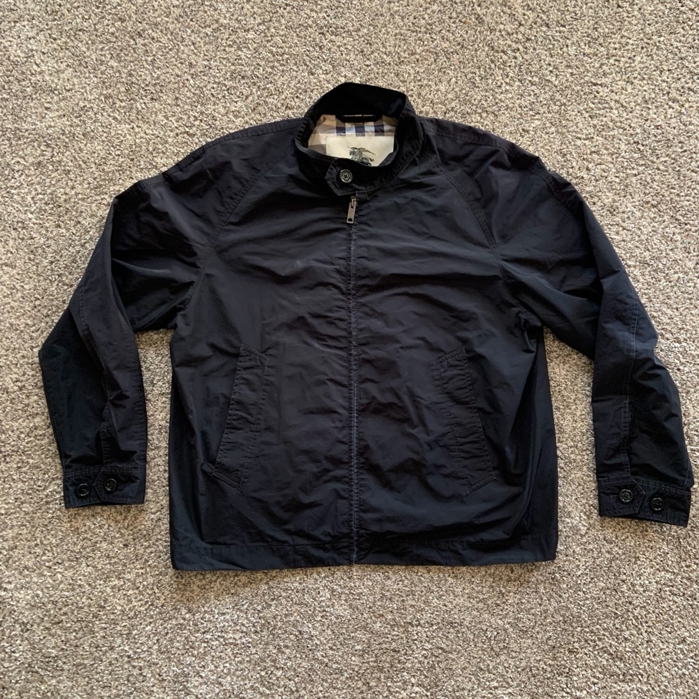 Men's Stylish Black Lightweight Jacket